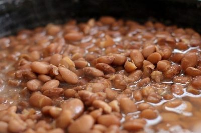 Accanto alla “pentola di fagioli”… non manchino Parola e Pane